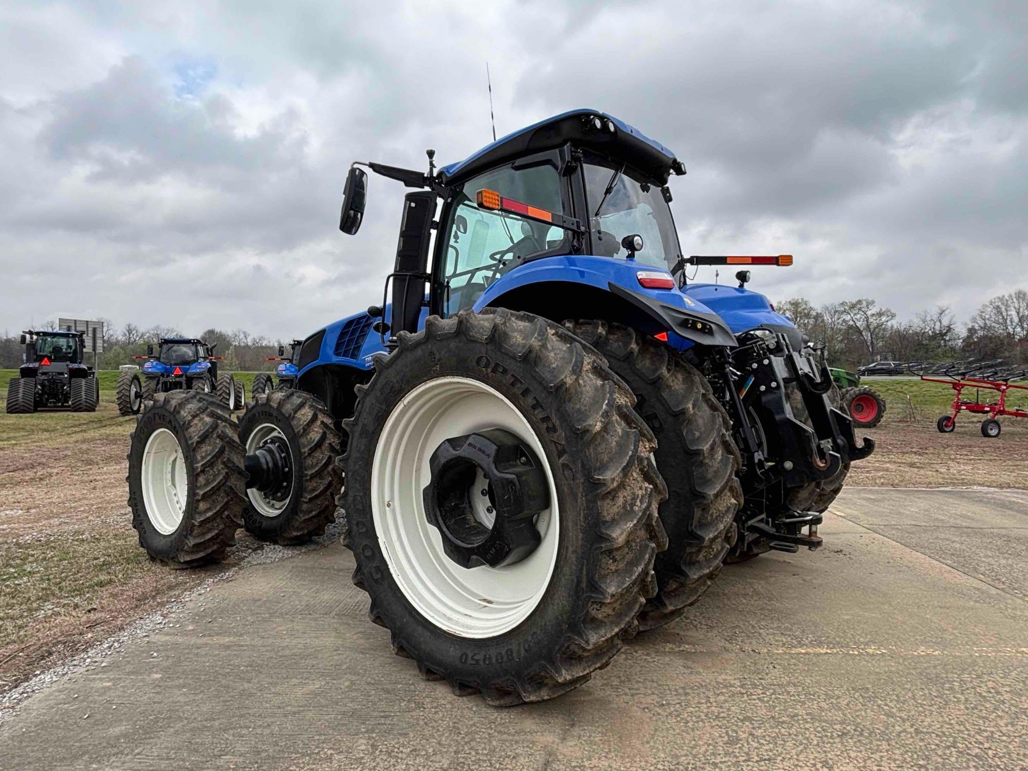 2023 New Holland T8.410 PowerShift  GPS Ready, Ultra Low Hours, Fully Loaded!