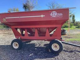 E-Z Trail 3400 Gravity Wagon with Honda EX27 9HP Gas Engine