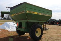 Brent 420 Grain Cart  420 Bushel Capacity  540 PTO  Field-Ready