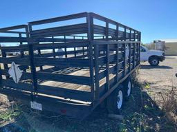 Fifth wheel multi use trailer.