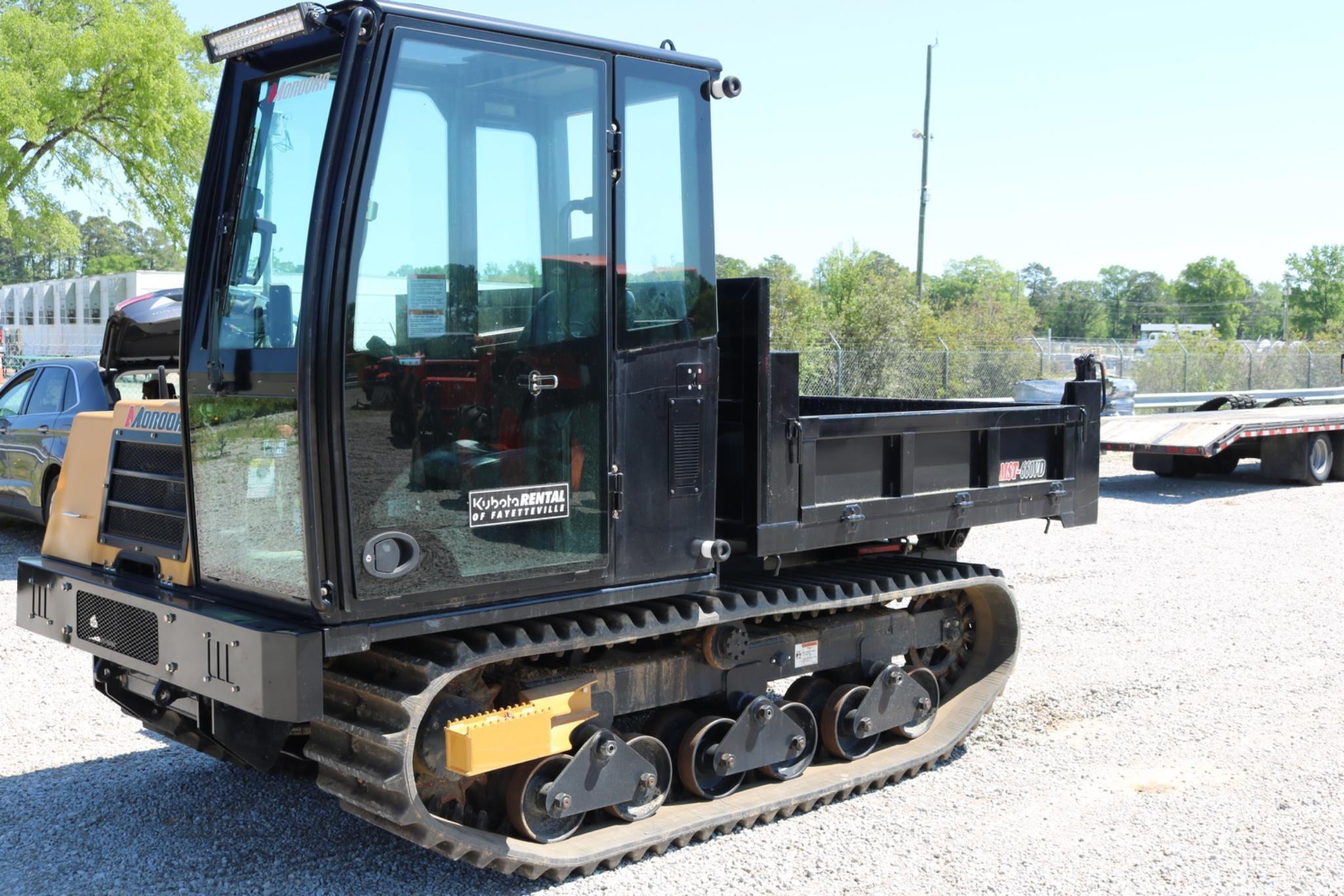 2022 MST 660VD Tracked Dump Truck  Only 30 Hours