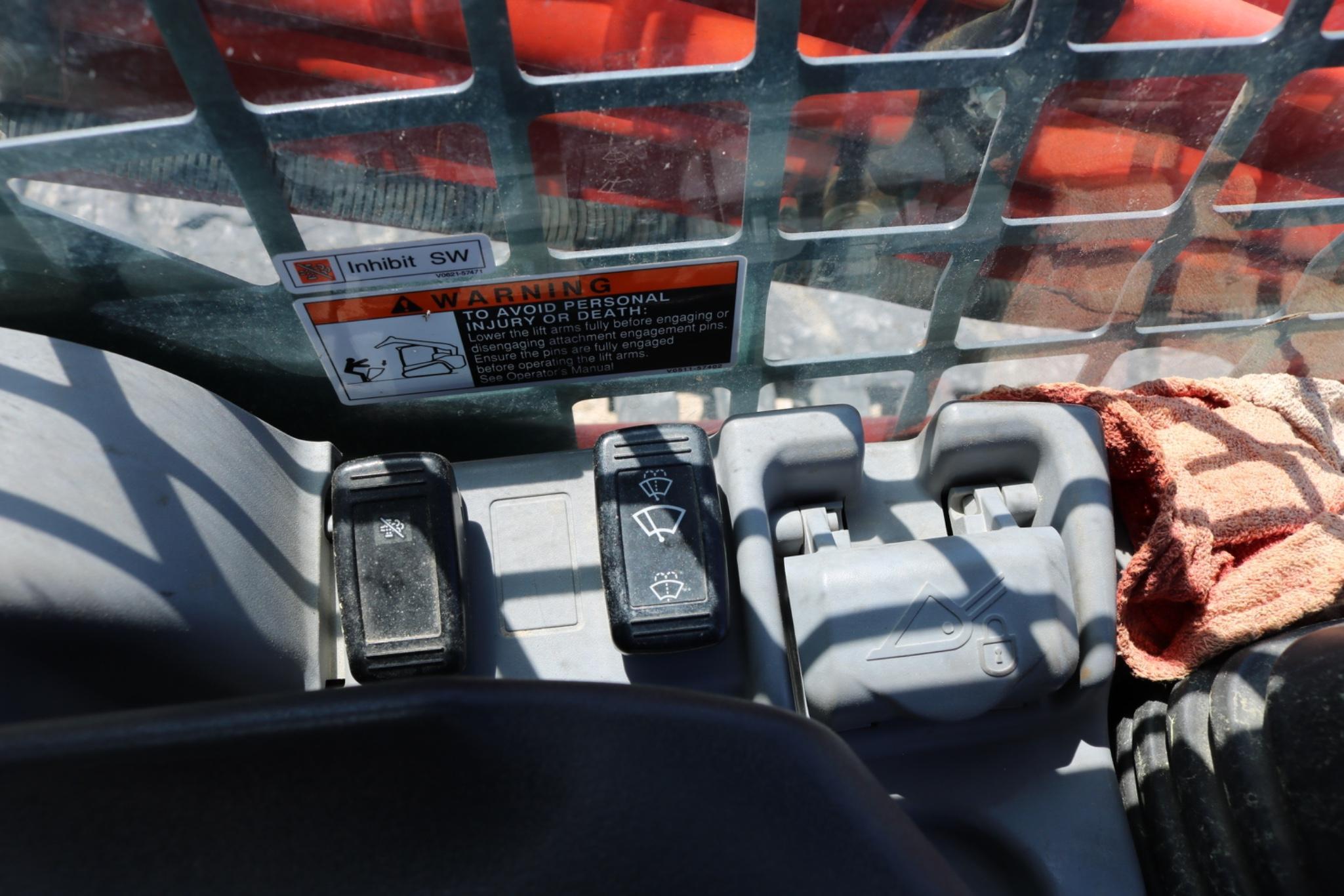 Kubota SVL97-2 High Flow Skid Steer  Cab A/C, Rear Camera, Quick Attach!