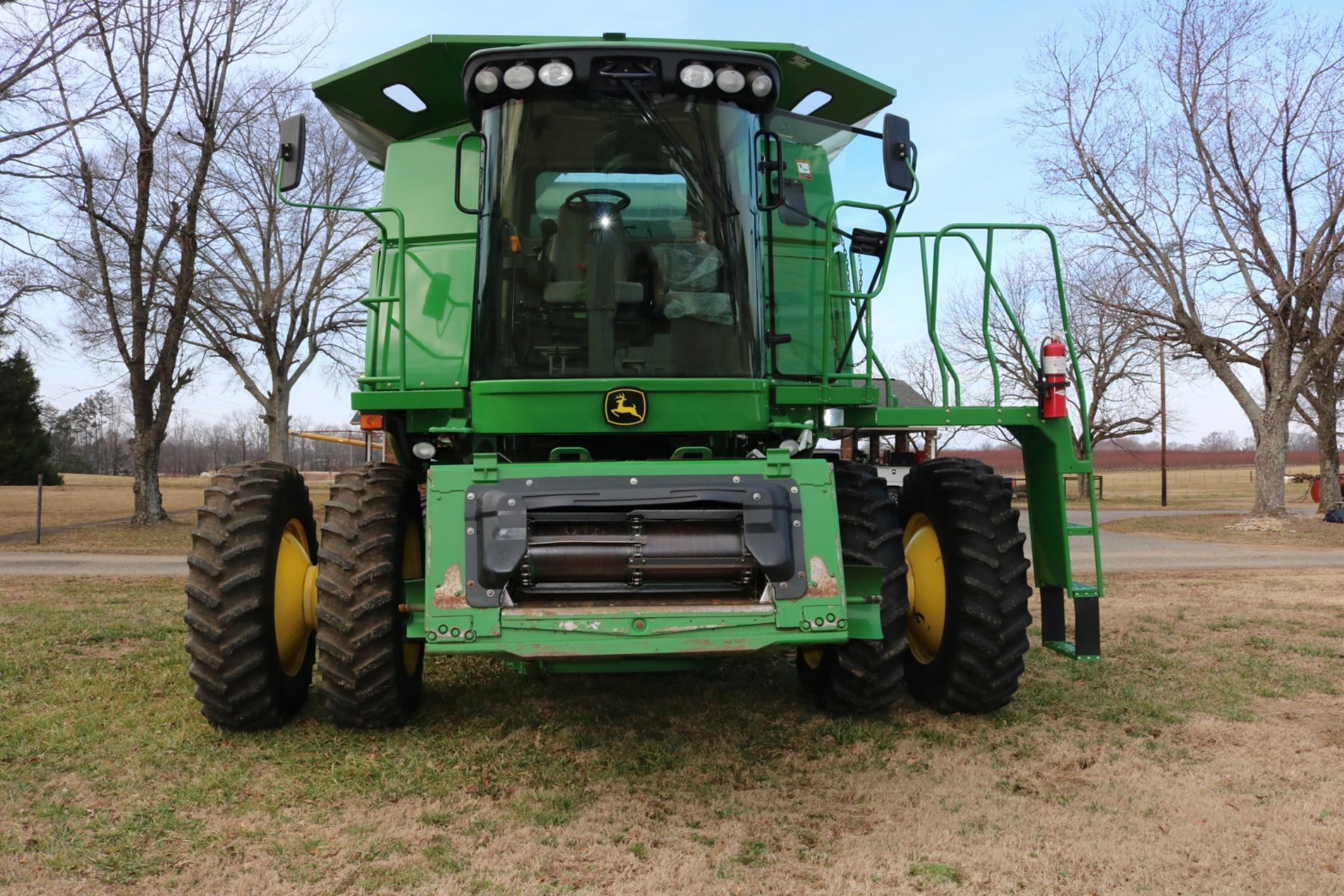 2008 John Deere 9570 STS Combine  Front Duals  Premium Cab  1,704 Sep Hours  Clean & Field-Ready