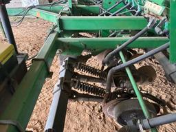 John Deere 1590 Drill