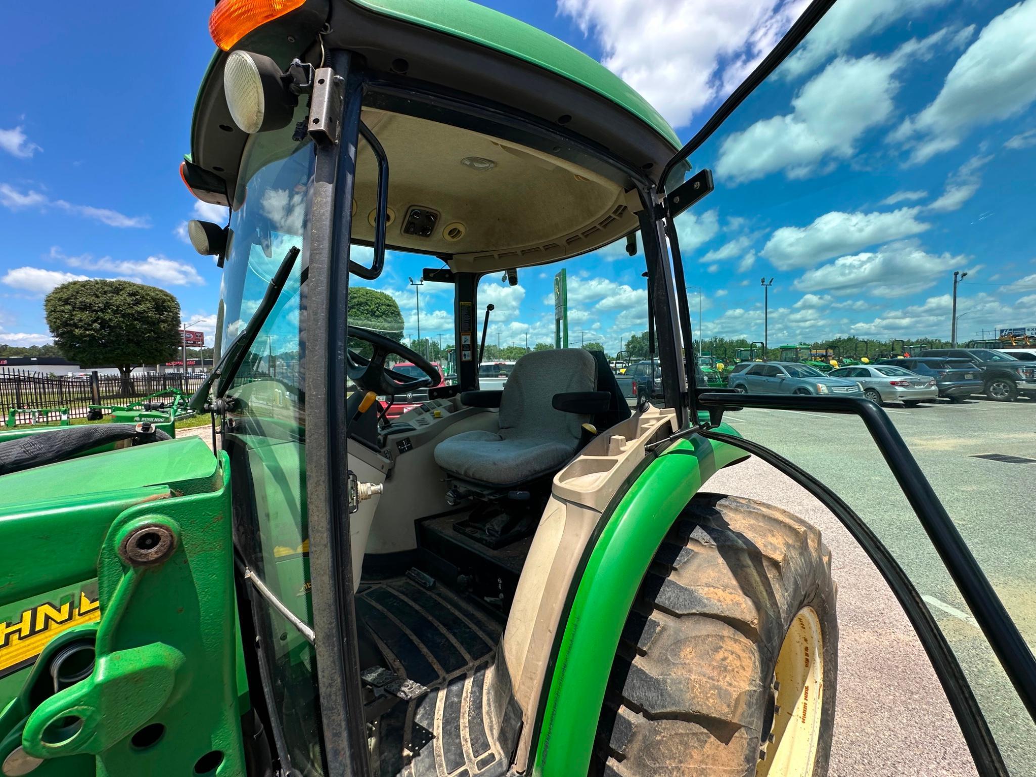 2007 John Deere 4320 Cab 4wd