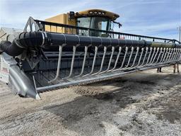 2010 Gleaner 9250 Draper Head  30' with Crary Air Wind System