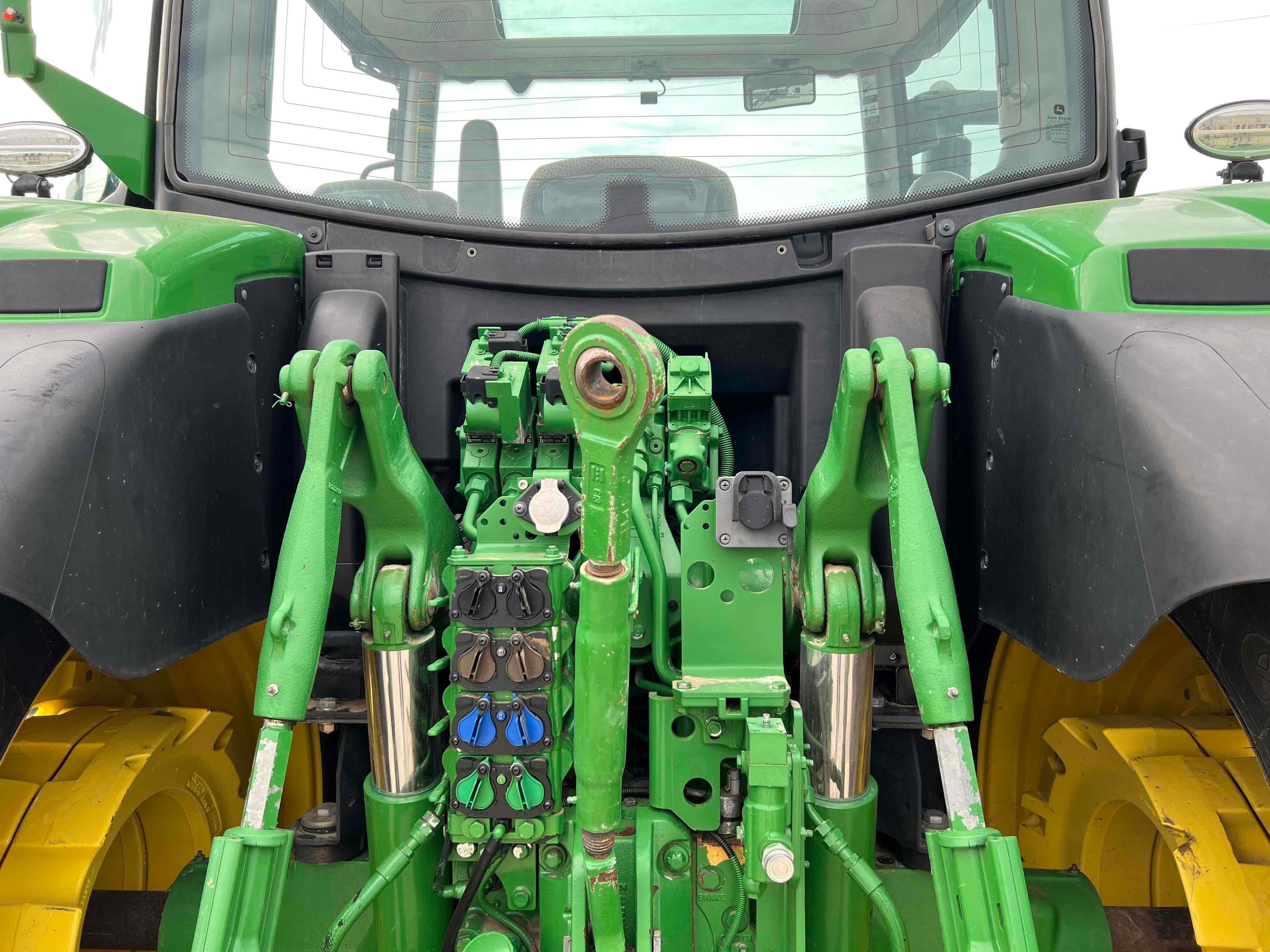 John Deere 6155R