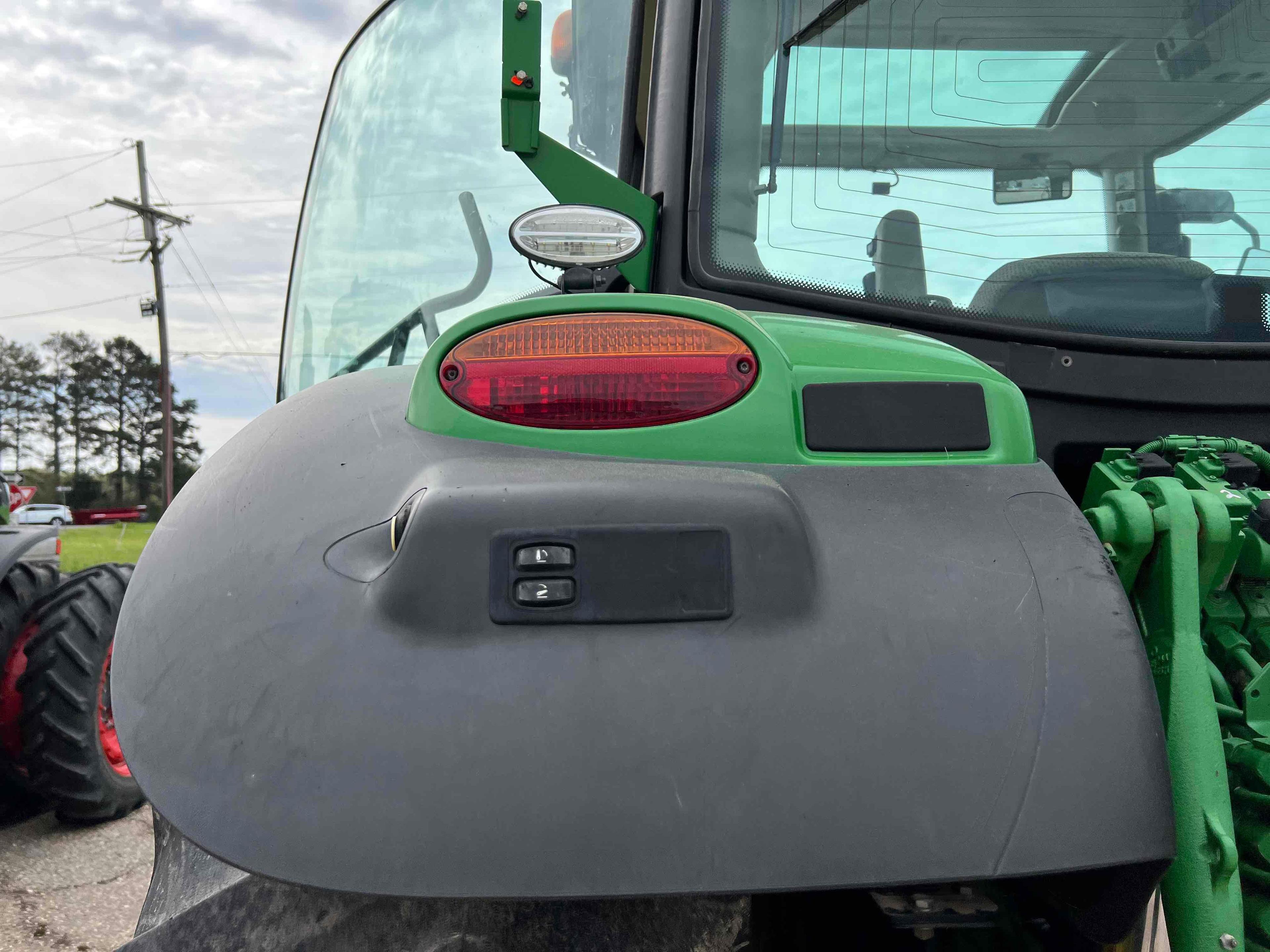 John Deere 6155R