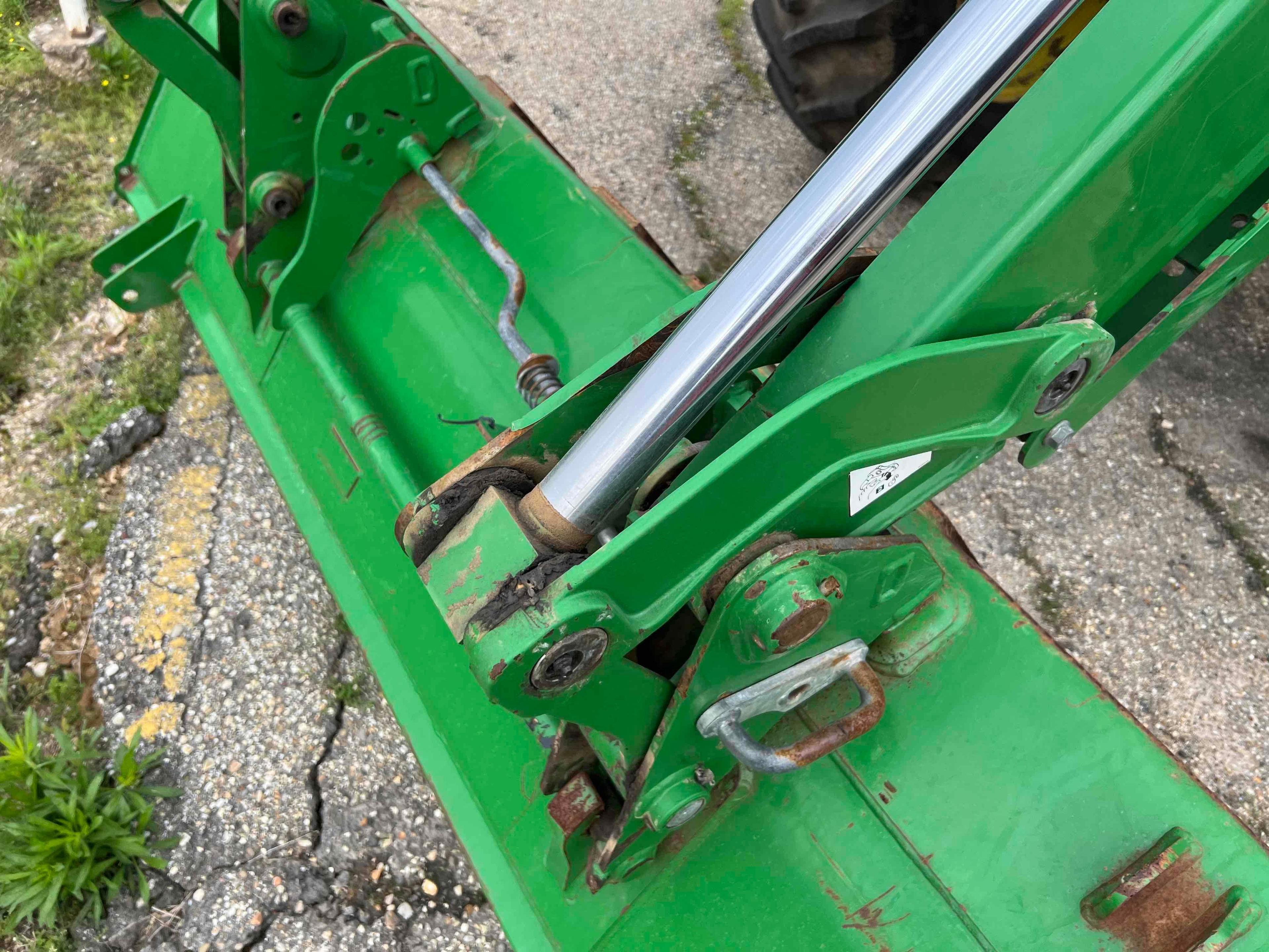 John Deere 6155R