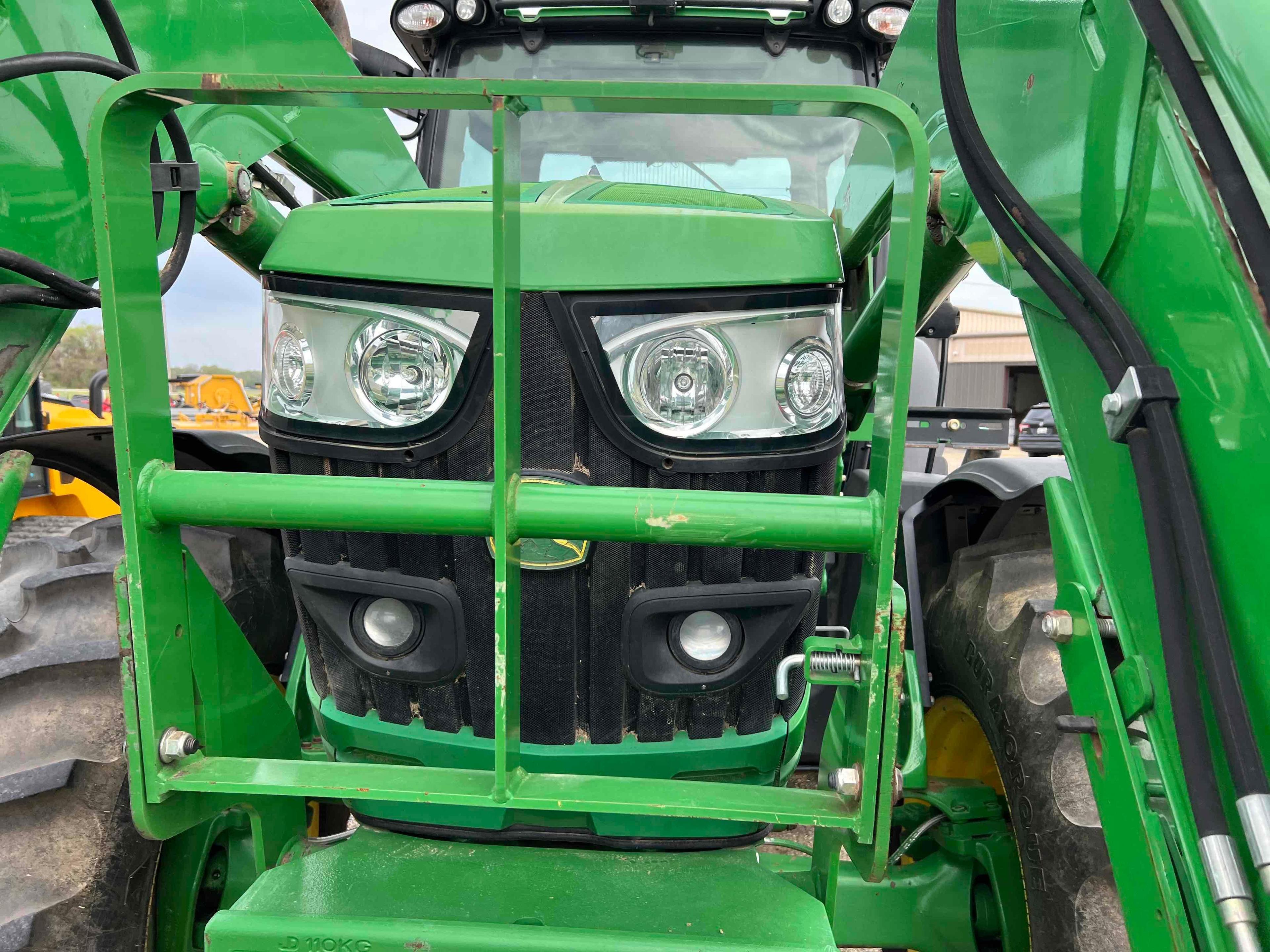 John Deere 6155R