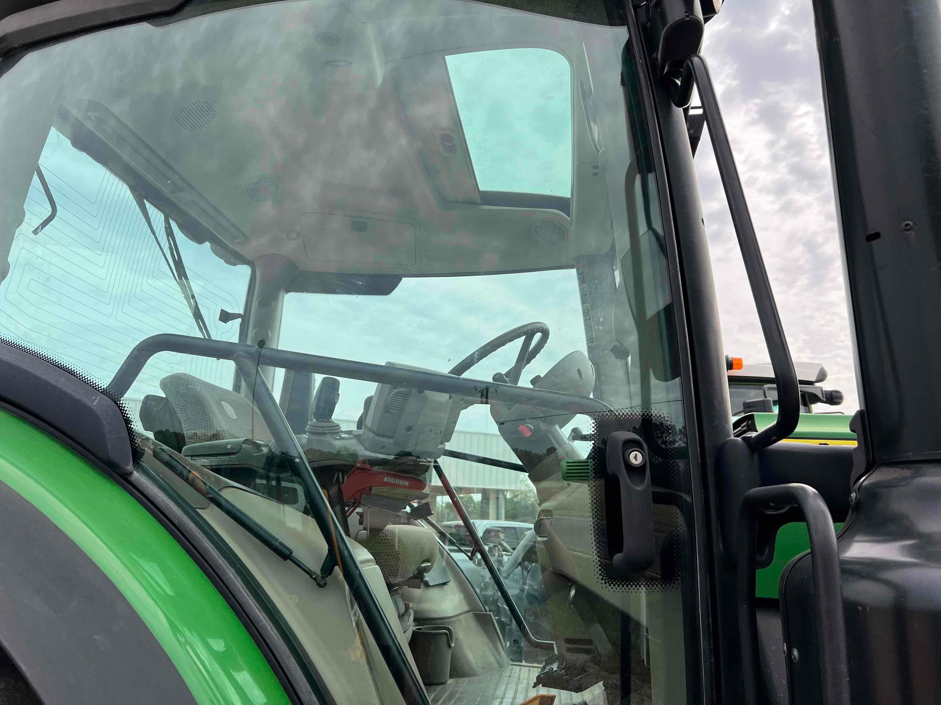 John Deere 6155R