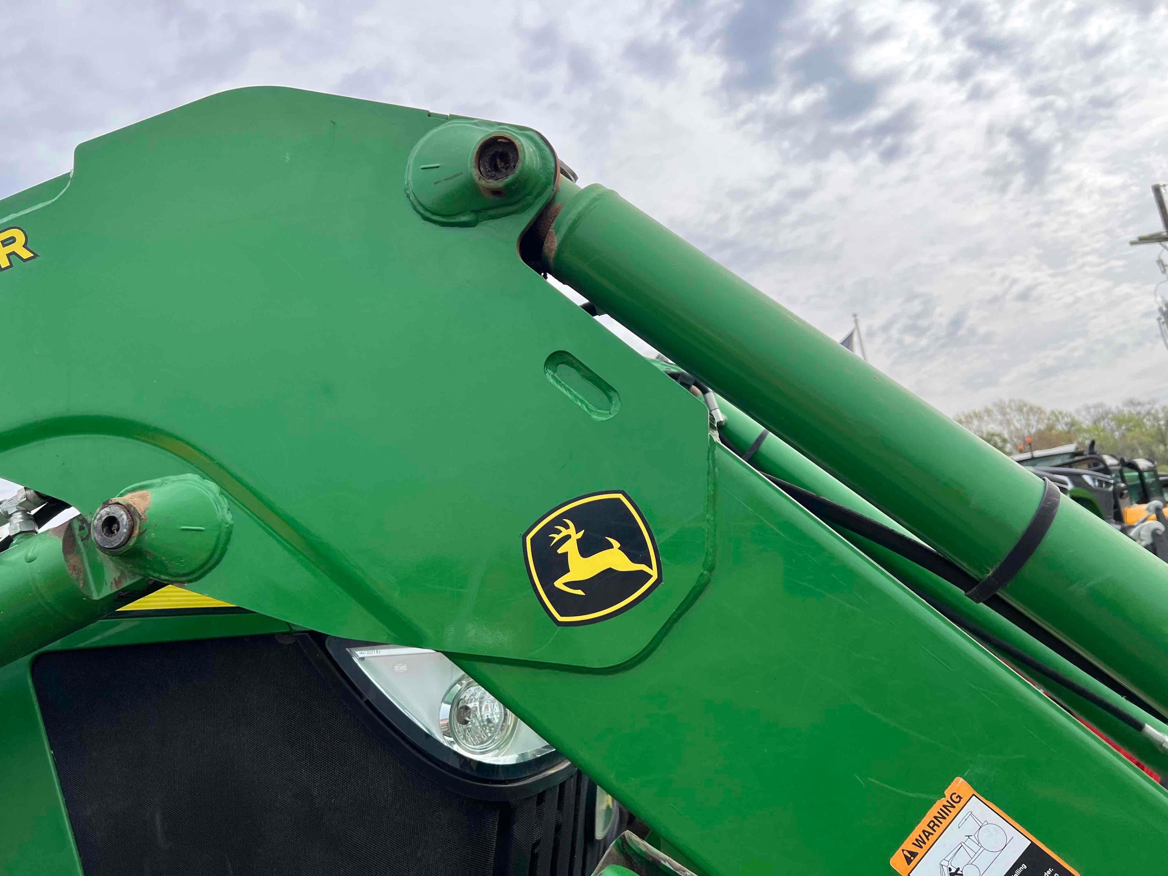 John Deere 6155R