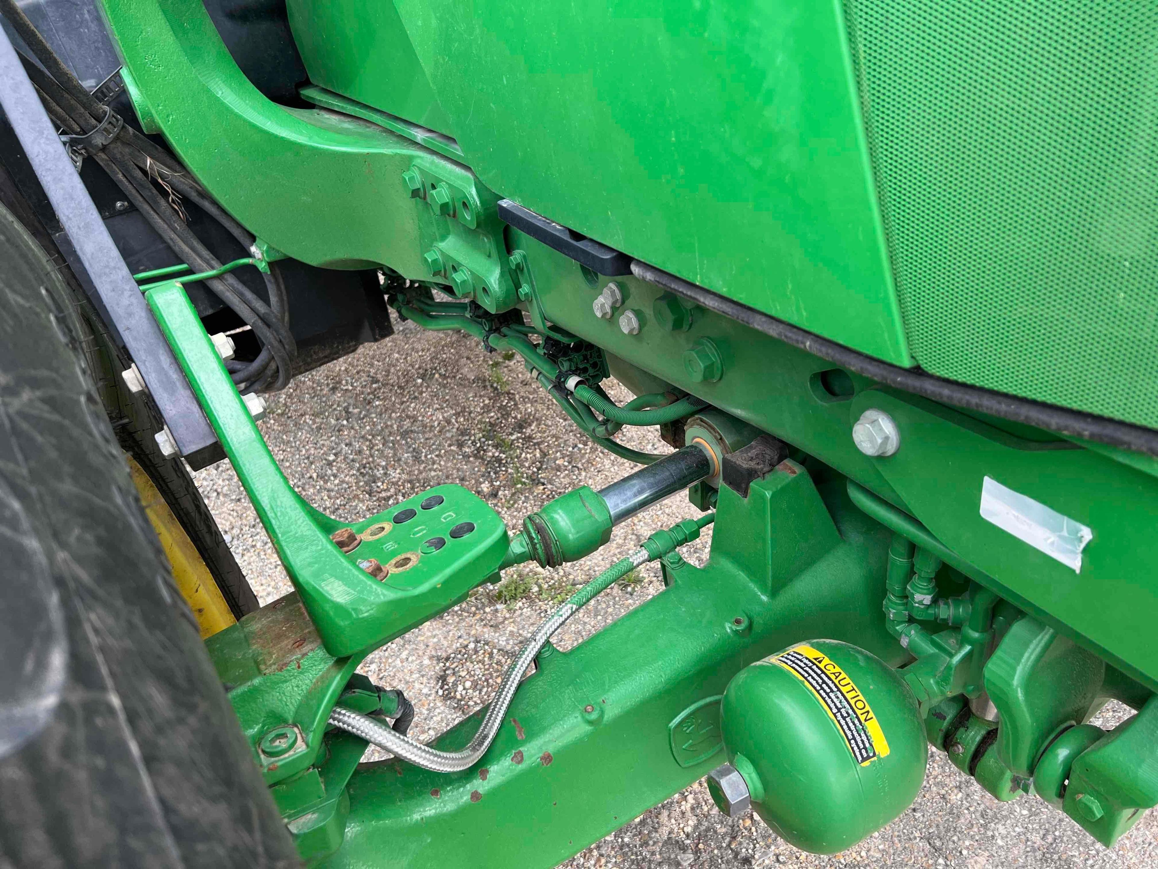 John Deere 6155R