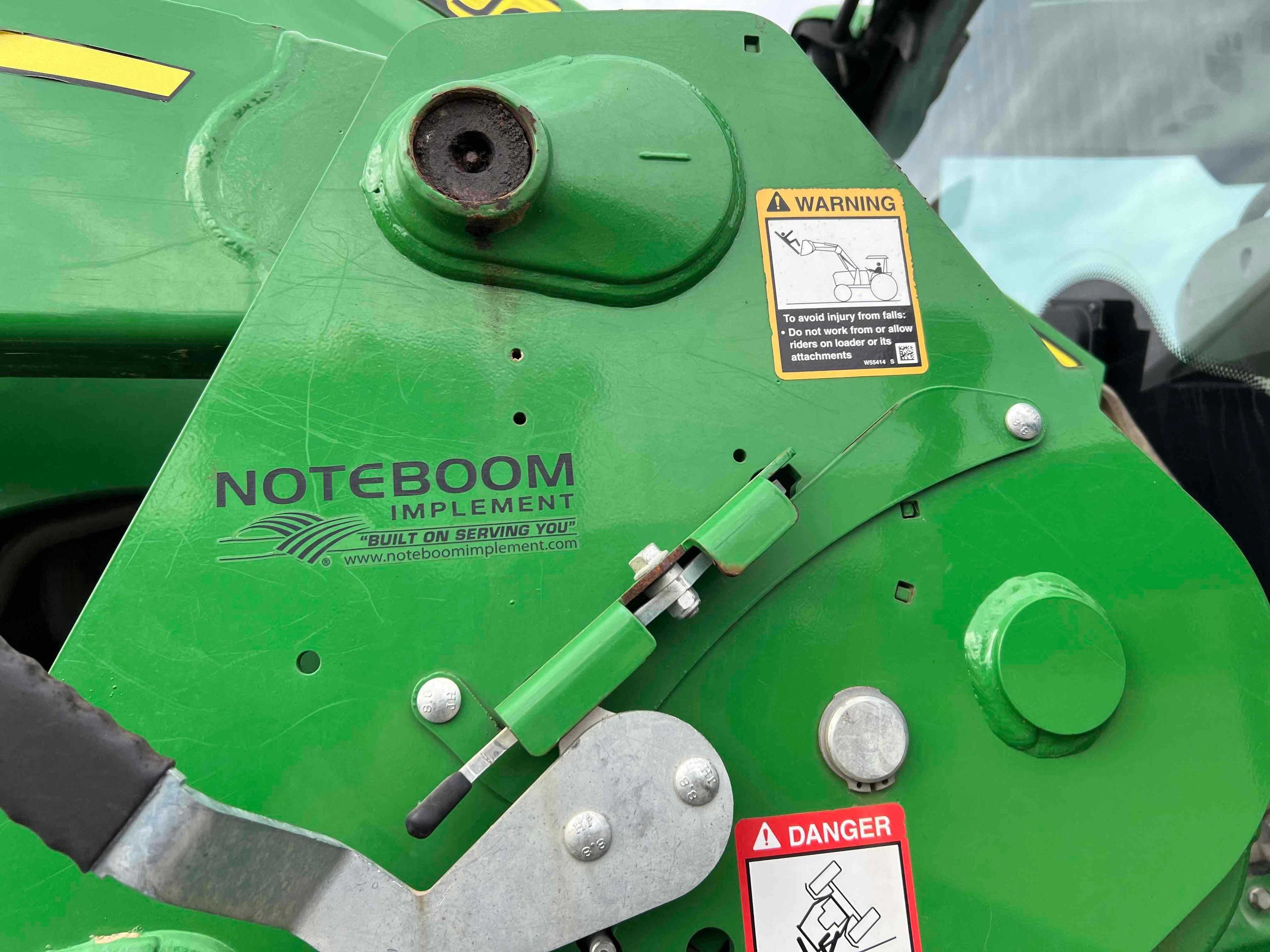 John Deere 6155R