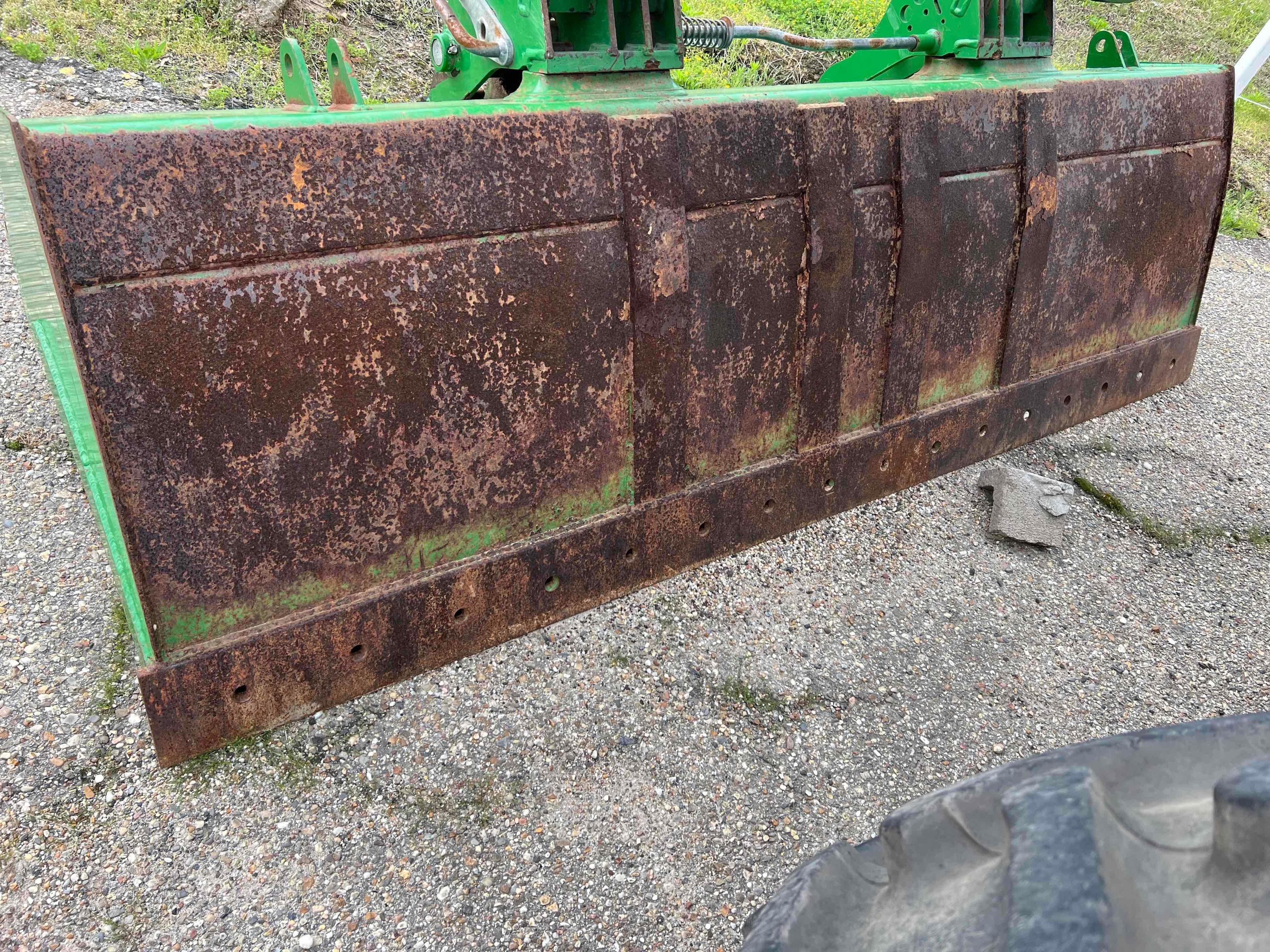 John Deere 6155R