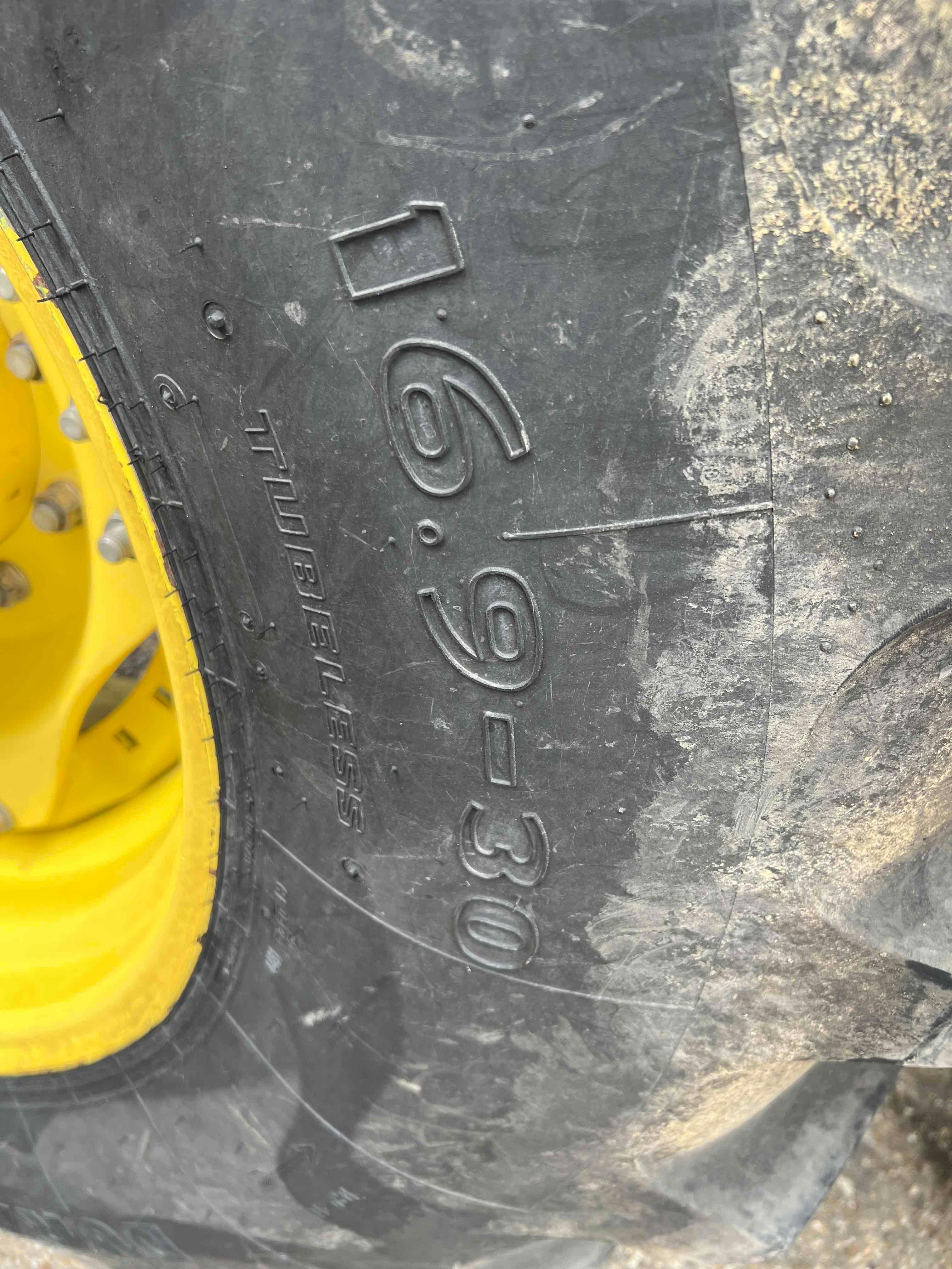 John Deere 6155R