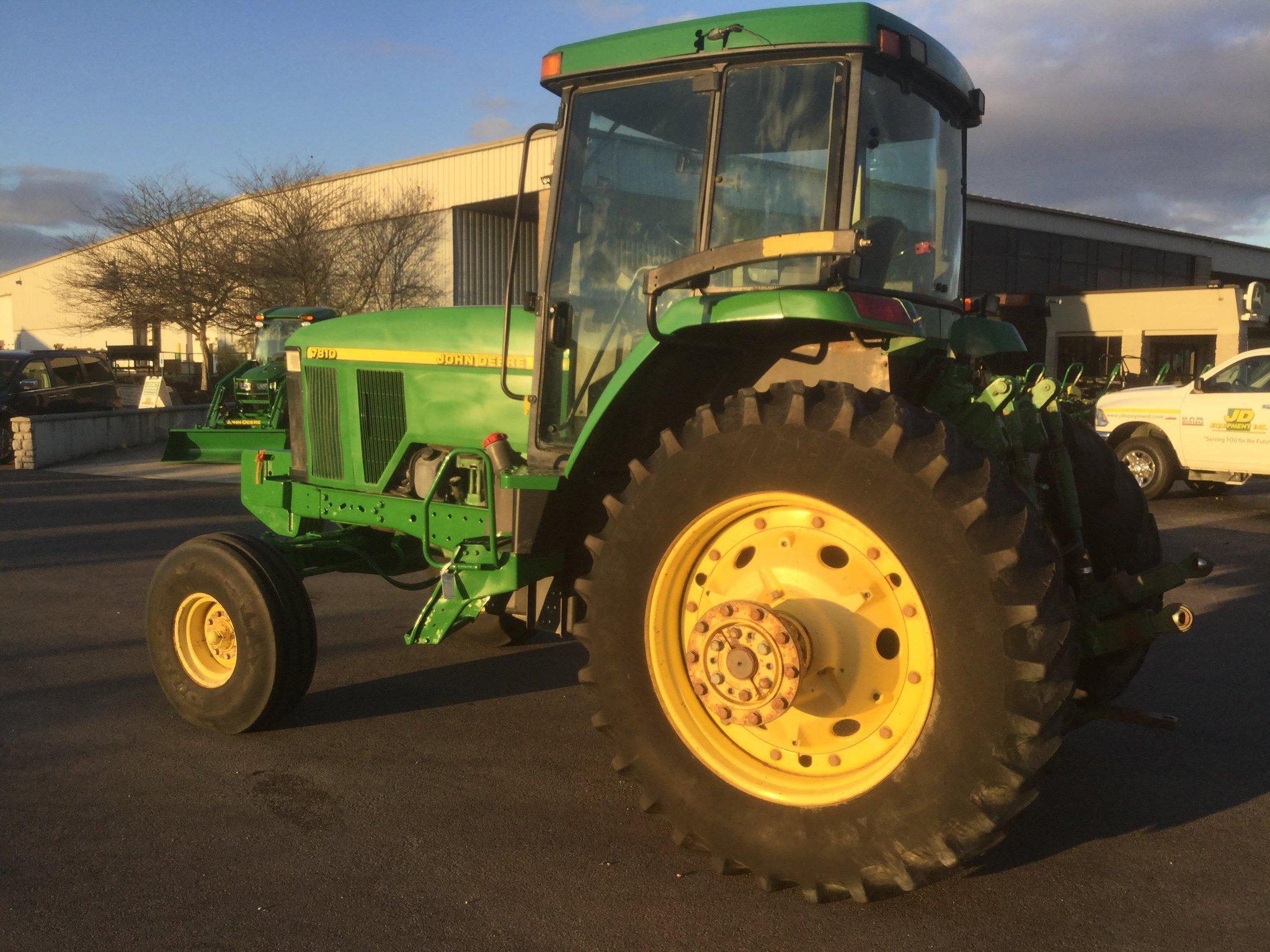 1999 JOHN DEERE 7810