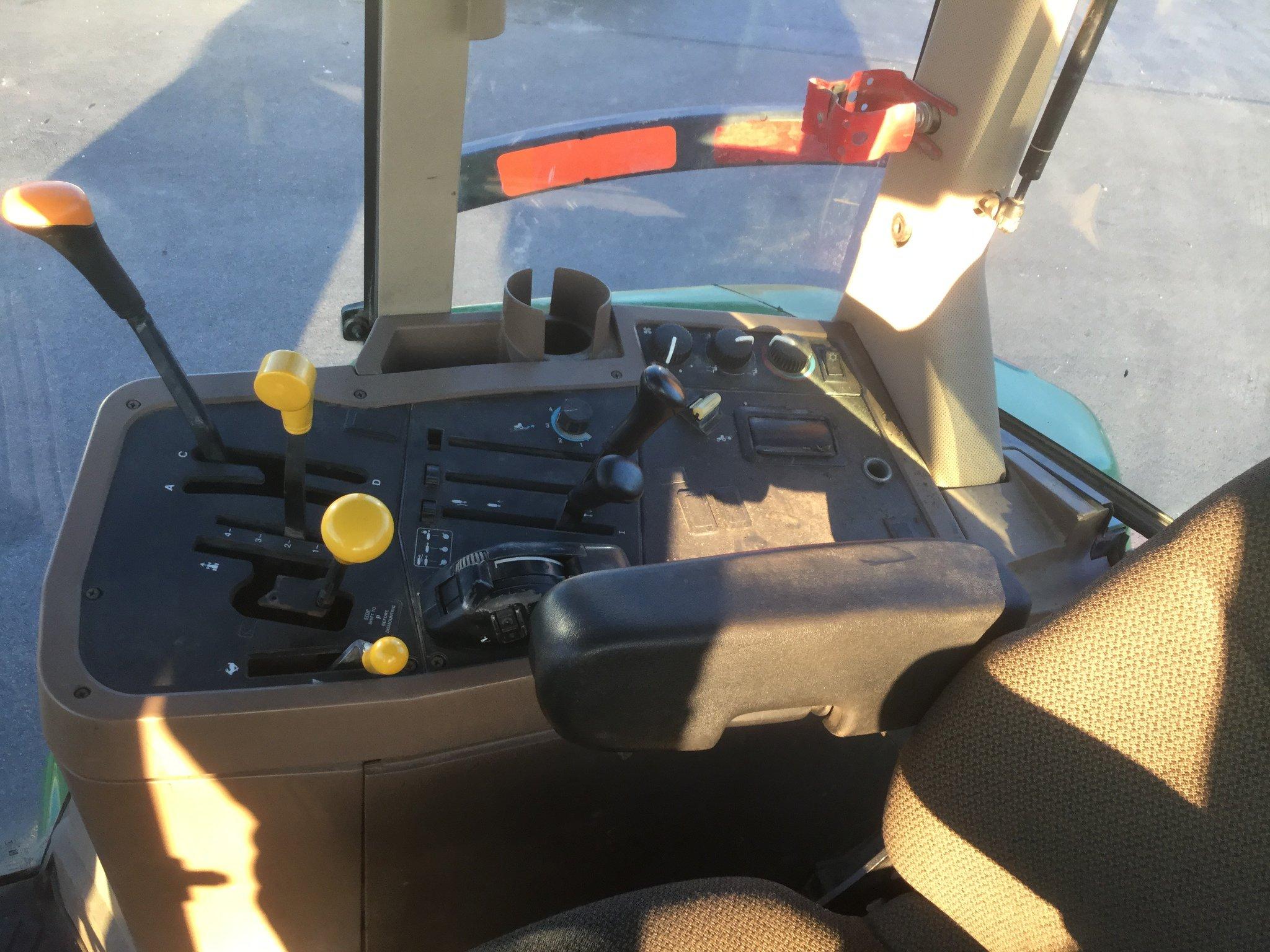 1999 JOHN DEERE 7810
