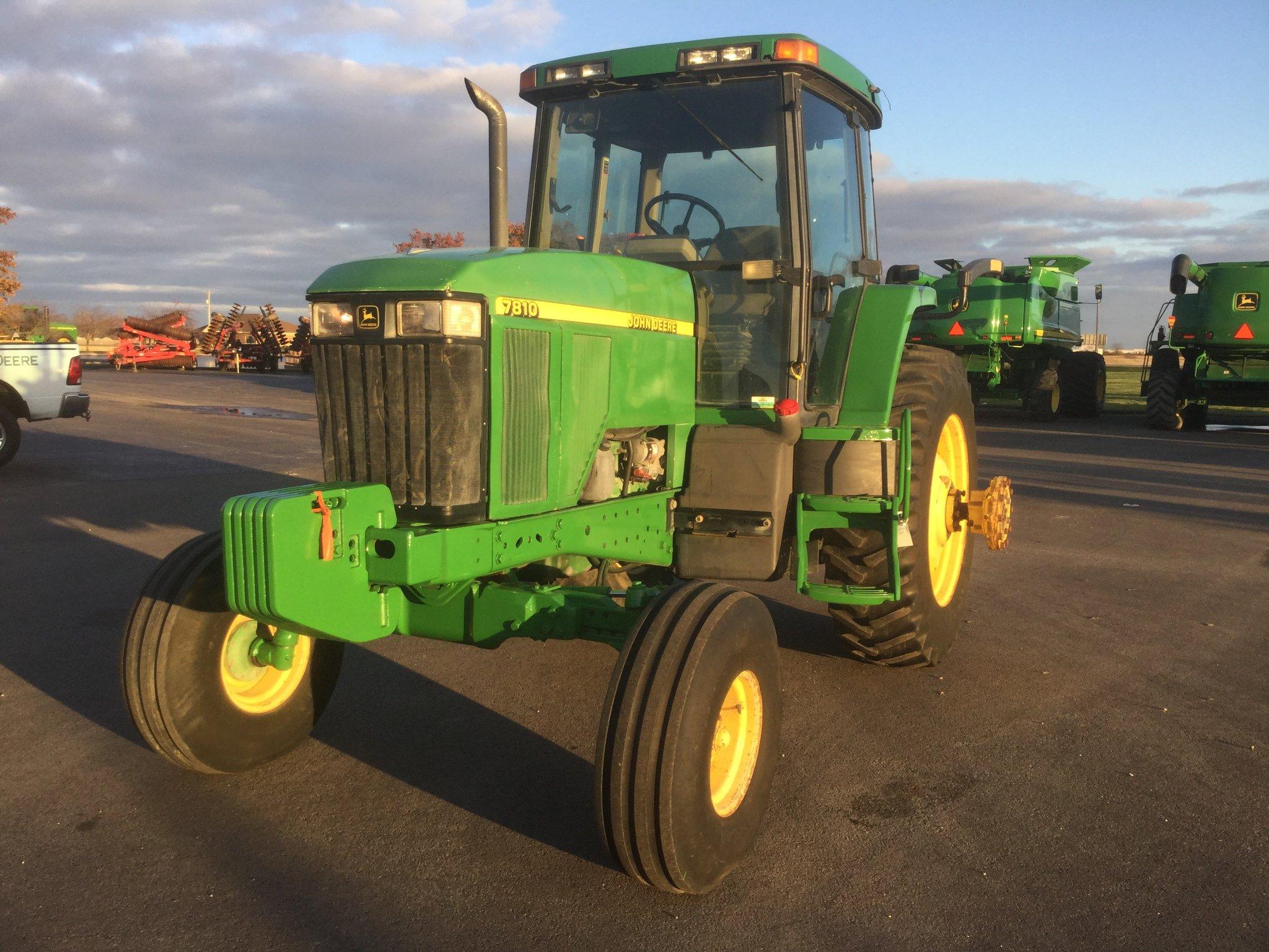 1999 JOHN DEERE 7810