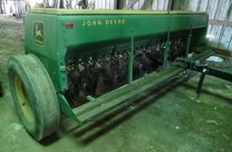 John Deere 8300 13 ft Grain Drill