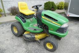 JD Lawn tractor