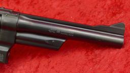 Smith & Wesson Model 28-2 Highway Patrolman 357