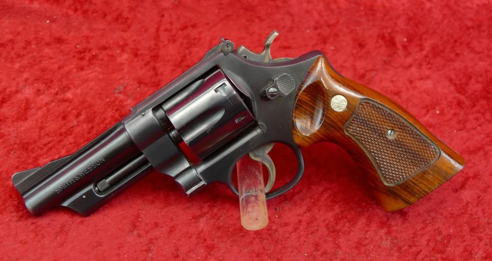 Smith & Wesson Model 28-2 Highway patrolman 357