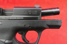 Smith & Wesson M&P 40 Shield Pistol