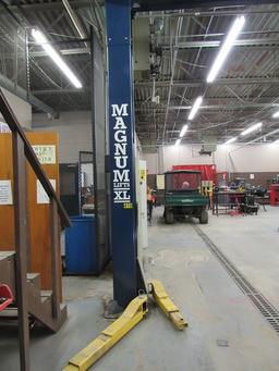 MAGNUM LIFT XL MODEL 10,000 LB