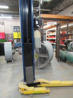 MAGNUM LIFT XL MODEL 10,000 LB