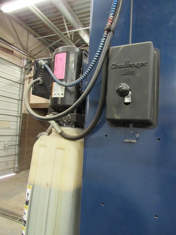 MAGNUM LIFT XL MODEL 10,000 LB