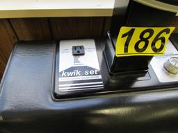 KWIK SET SALON HOOD DRYER/CHAIR UNIT
