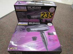 2 HOT TOOLS PROFESSIONAL IONIC 1875 WATT DRYER