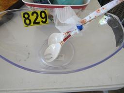 Glass bowl & salad forks