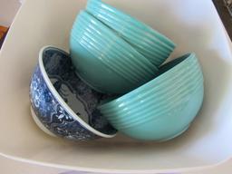 Glass bowl & salad forks