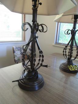 2 Lamps