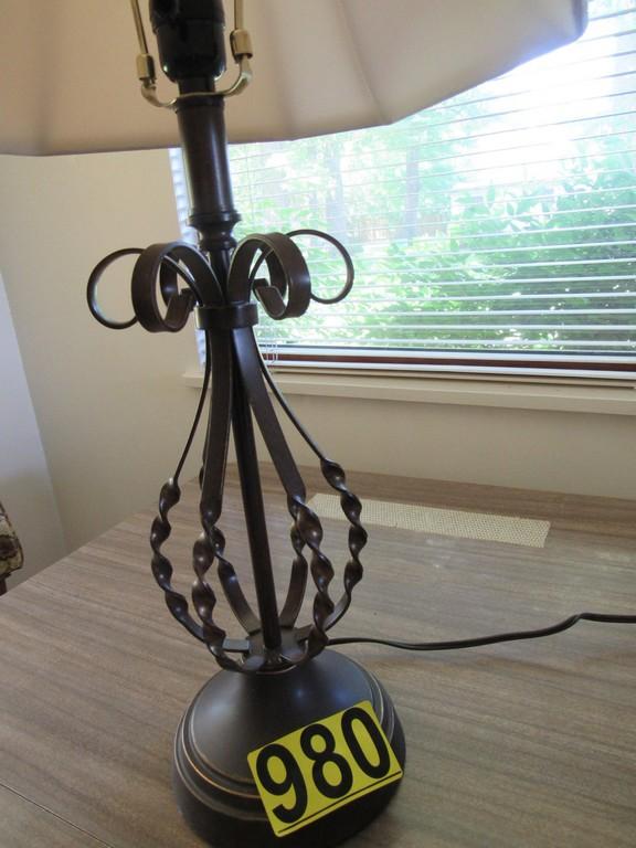 2 Lamps