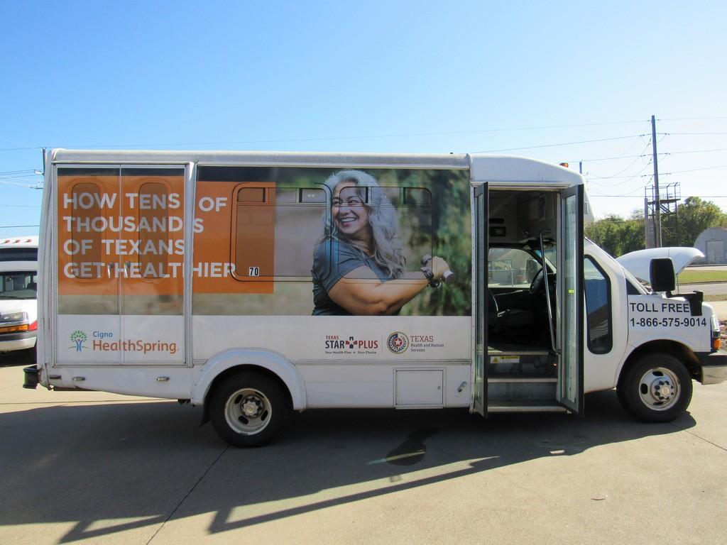 2013 Chevrolet Goshen Conversion Bus