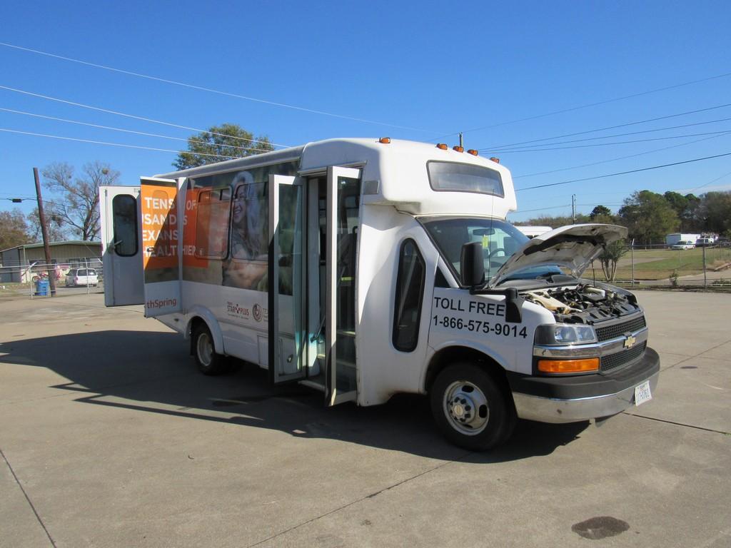 2013 Chevrolet Goshen Conversion Bus