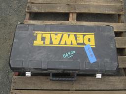 Dewalt D25901 Demolition Hammer