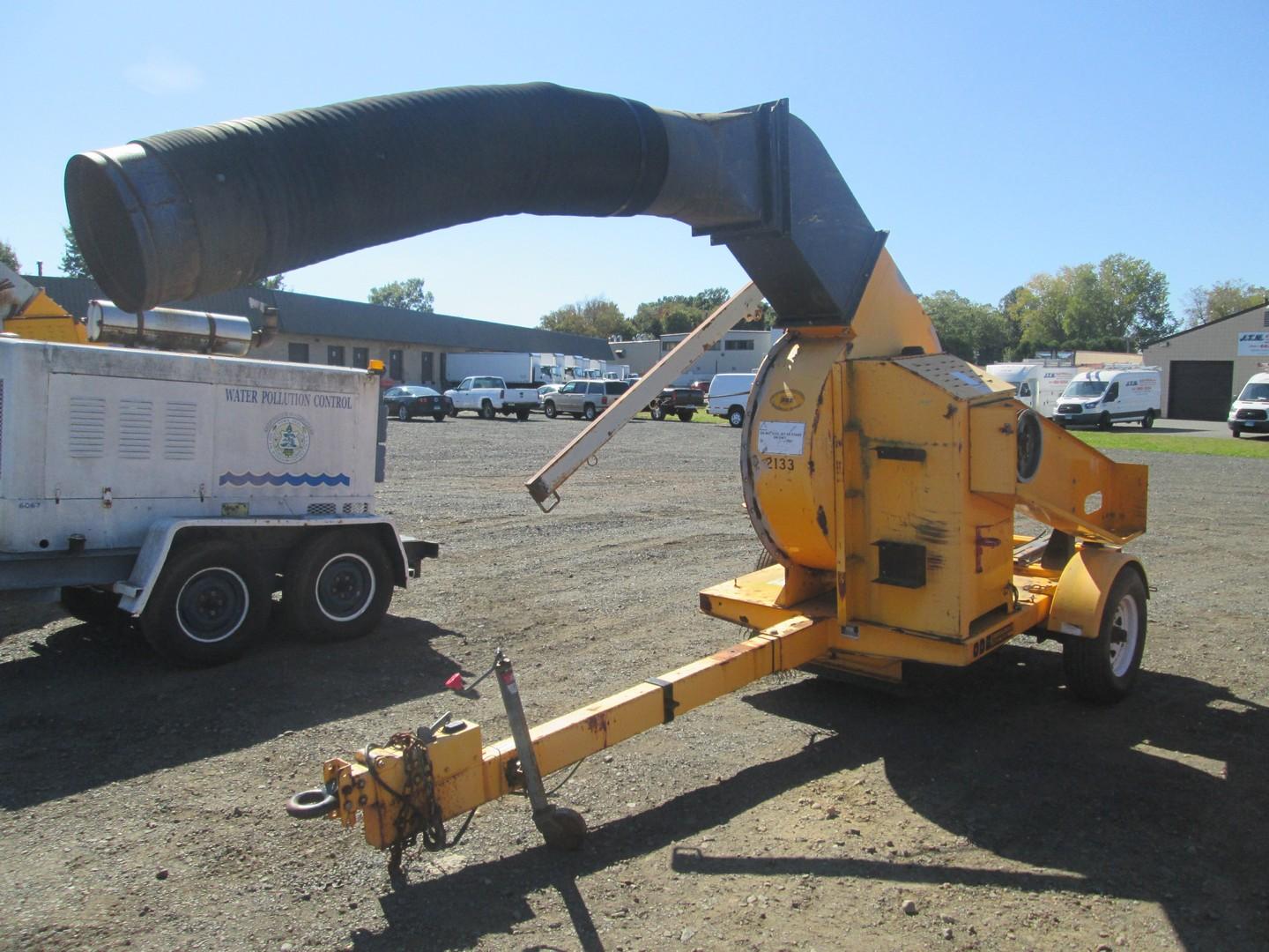 ODB LCT6000 Tow Behind Leaf Sucker