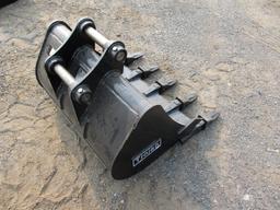 30" Excavator Bucket With Teeth