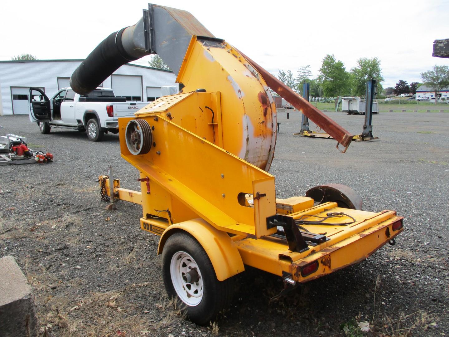 ODB LCT6000 Tow Behind Leaf Sucker