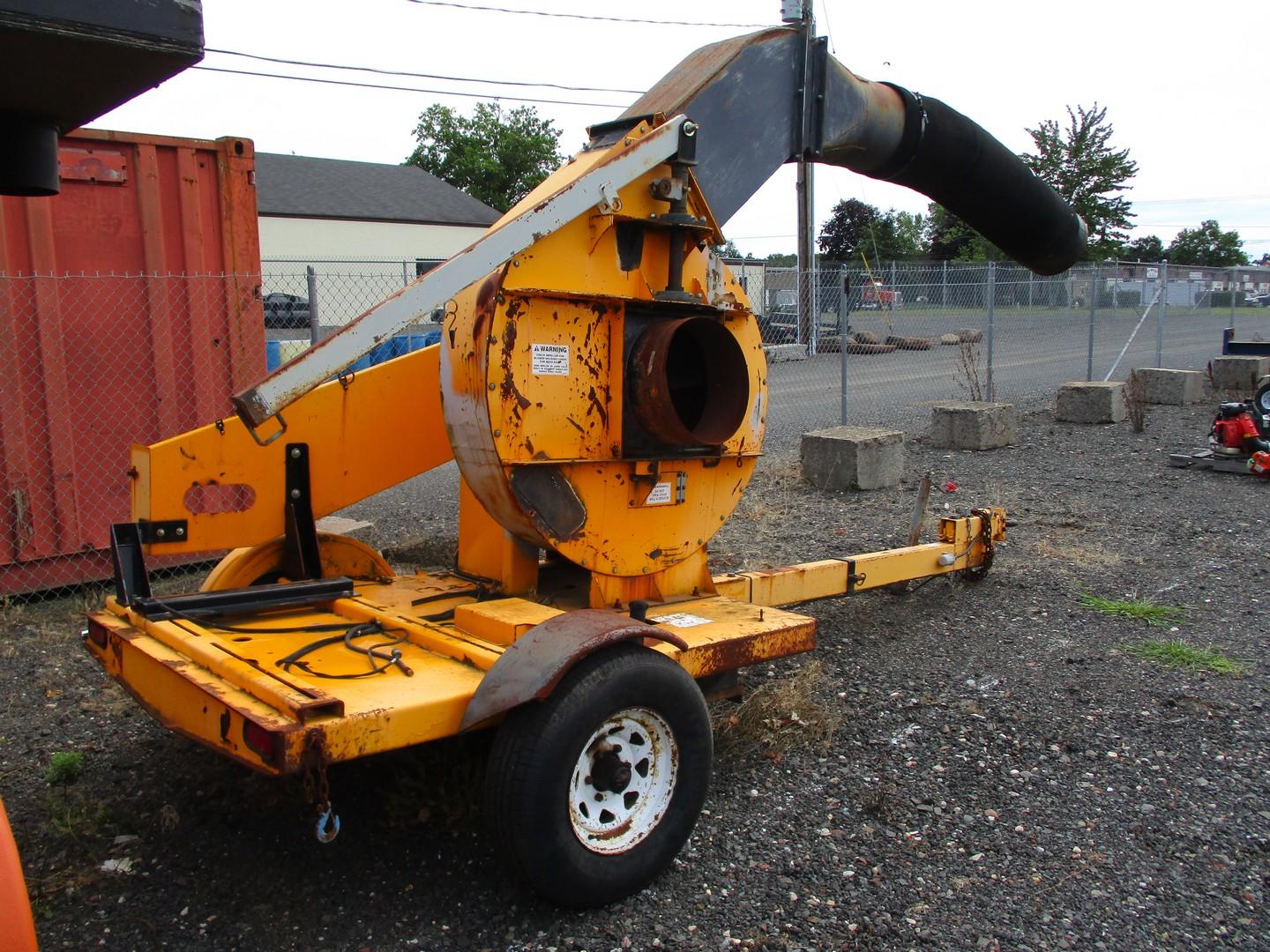 ODB LCT6000 Tow Behind Leaf Sucker