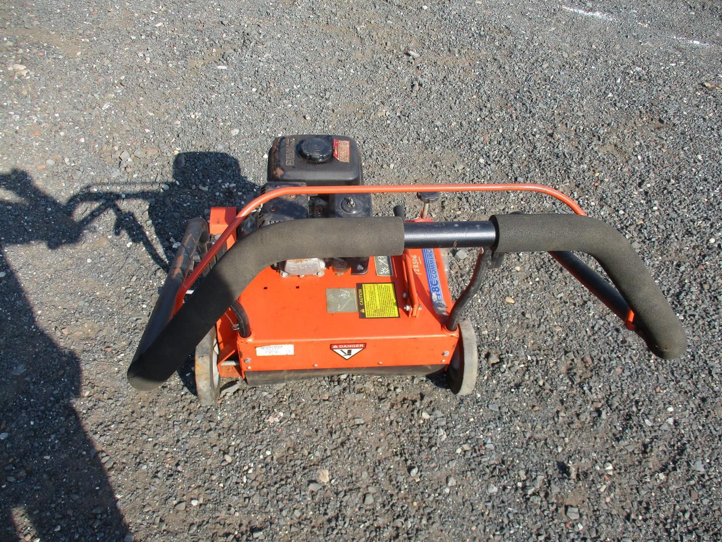 Husqvarna DT18C Lawn Thatcher