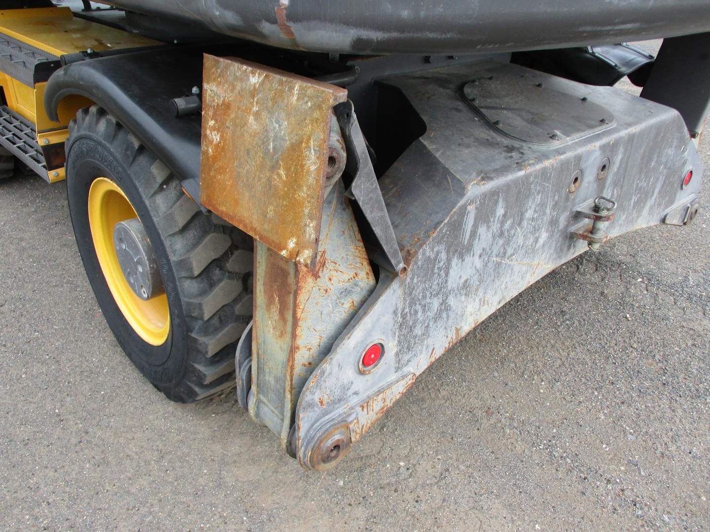 2011 Volvo EW180C Rubber Tire Excavator