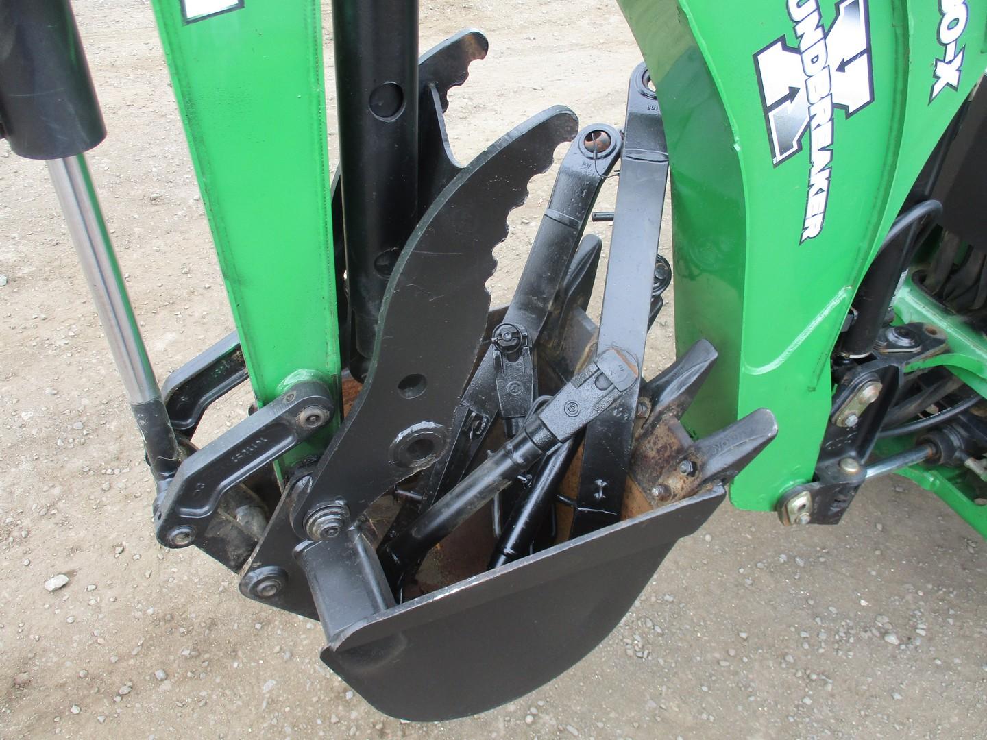John Deere 3520 Tractor