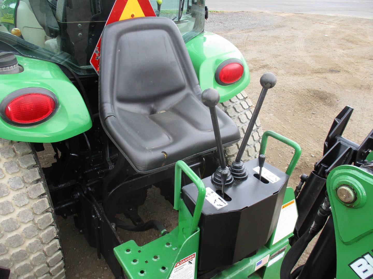 John Deere 3520 Tractor