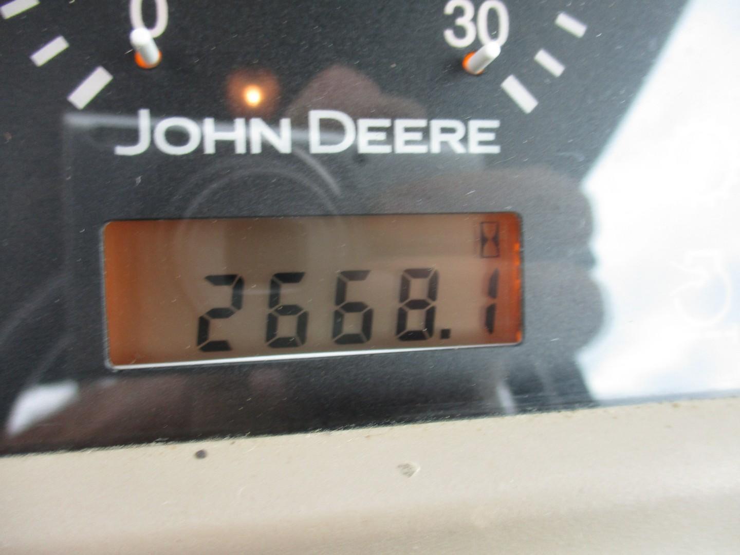 John Deere 3520 Tractor