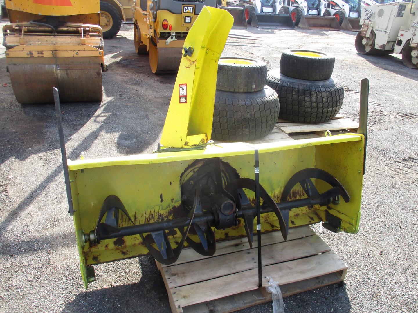 John Deere 3520 Tractor
